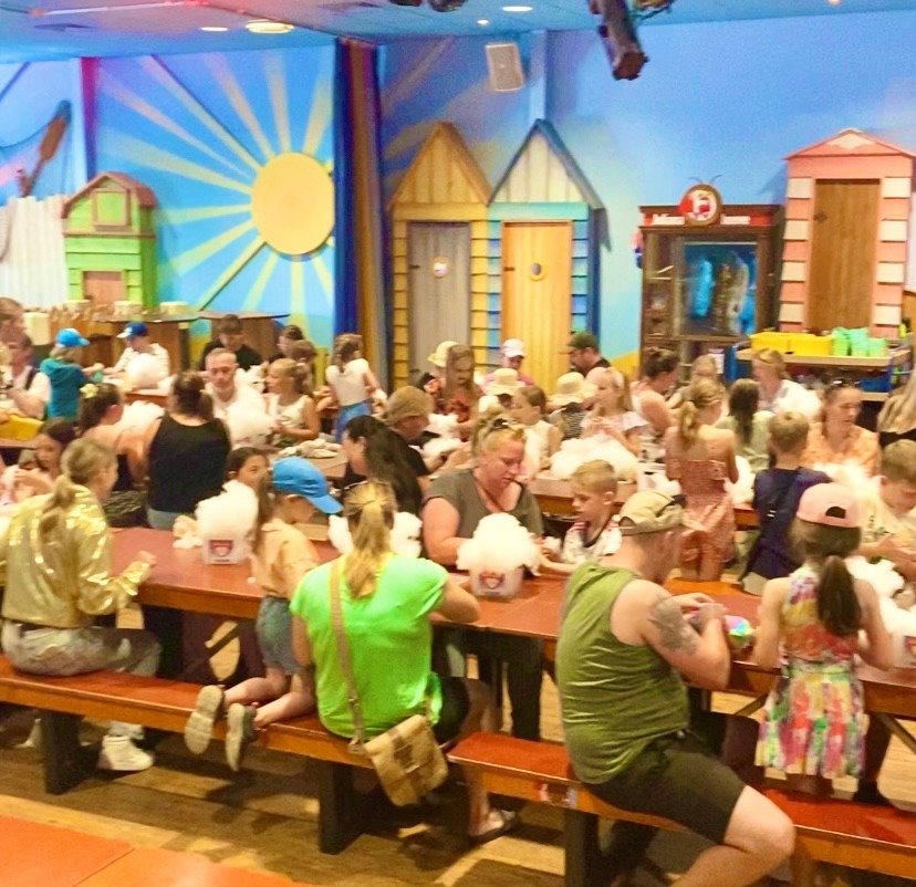 Workshops groepen en bedrijven Kinder-entertainment _ Make-Your-Teddy KidsWorkshop